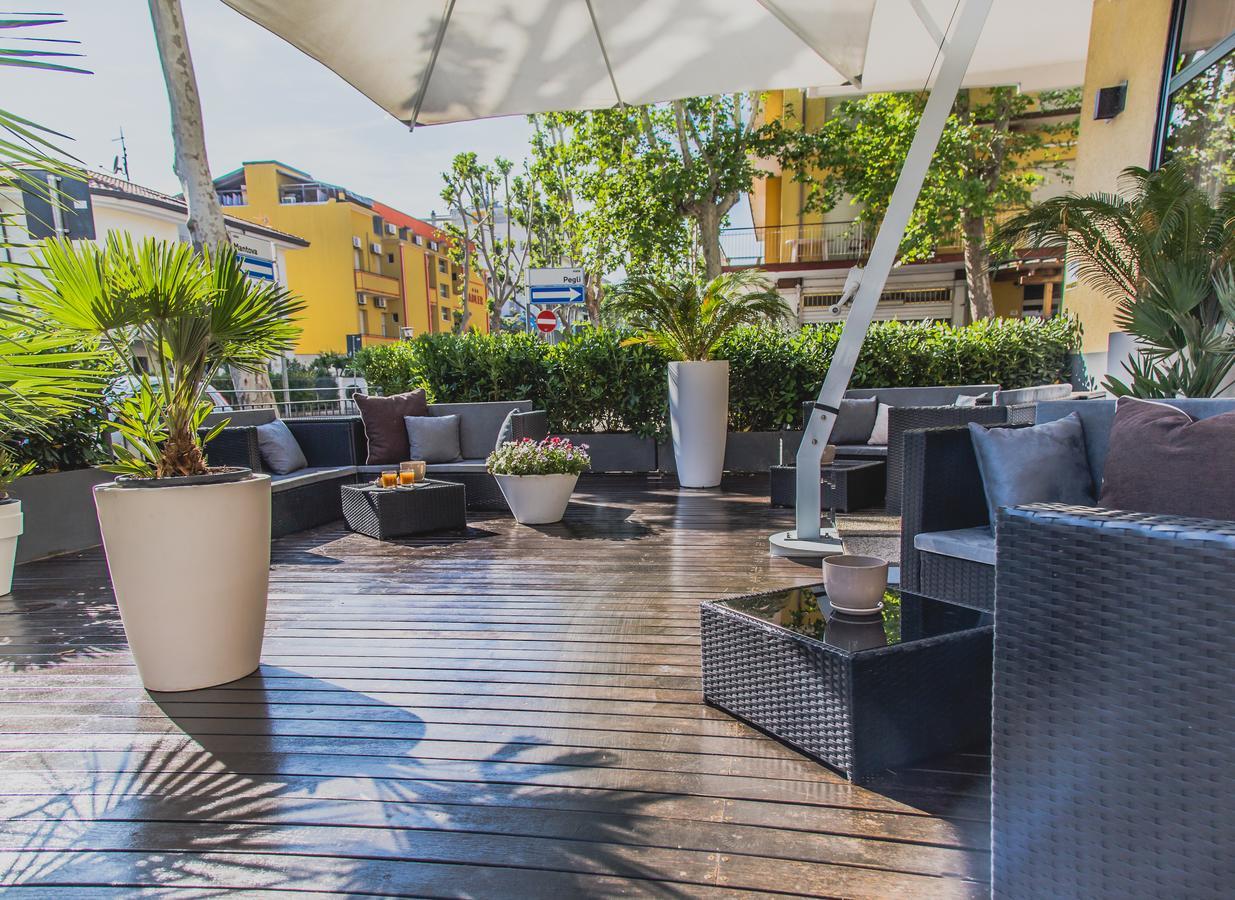 Residence Millennium Rimini Exterior foto